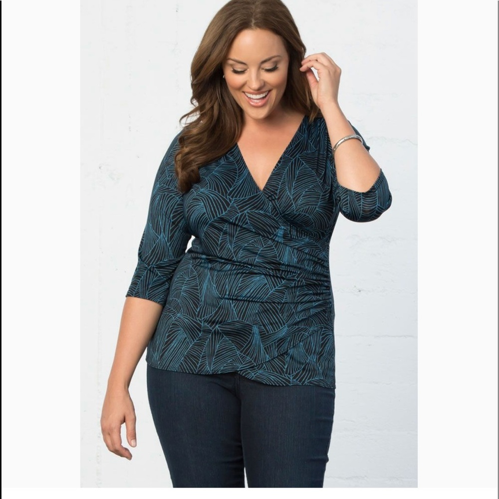 Kiyonna Camilla cinch faux wrap blouse 1x